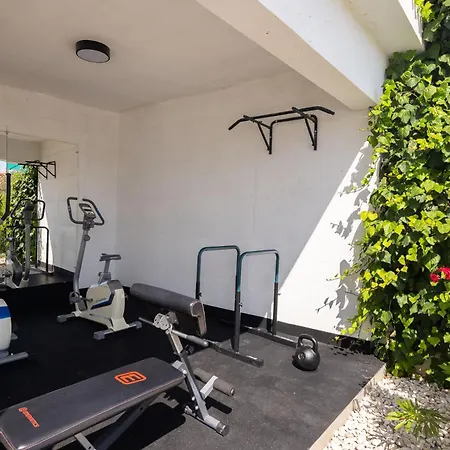 Peric * Lokva Rogoznica